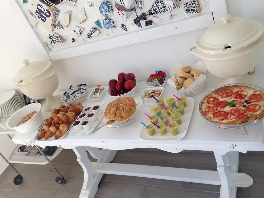 Ca' De Tobia Bed & Breakfast Noli